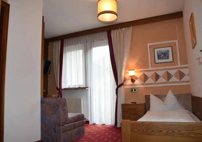 Standard Single room