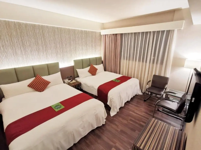 Superior Quadruple room