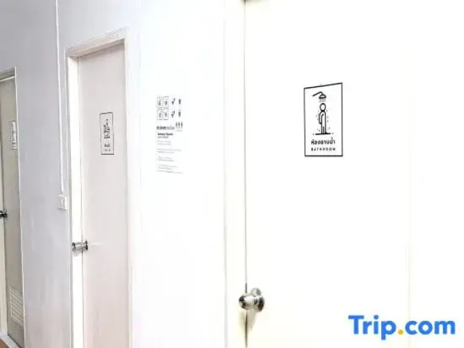 Softbox Hostel
