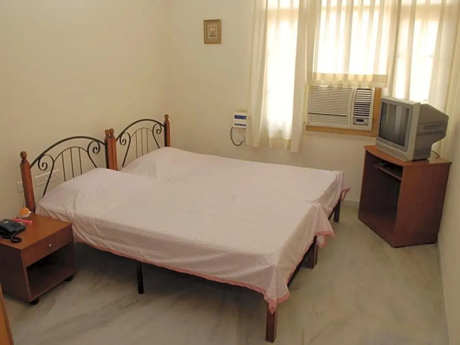 Hotel Pagoda Suites
