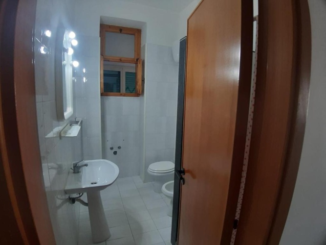 2 Bedrooms Cottage