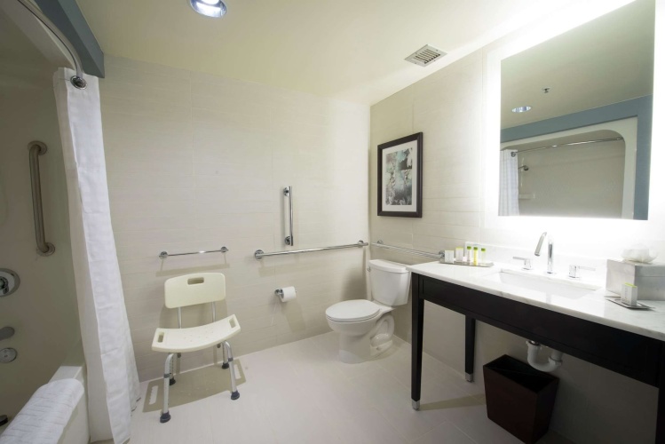 DoubleTree by Hilton Binghamton photo 11
