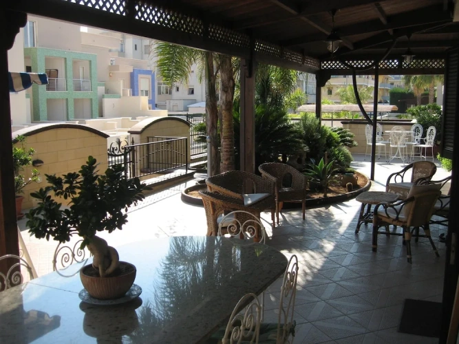 3 Bedrooms Villa