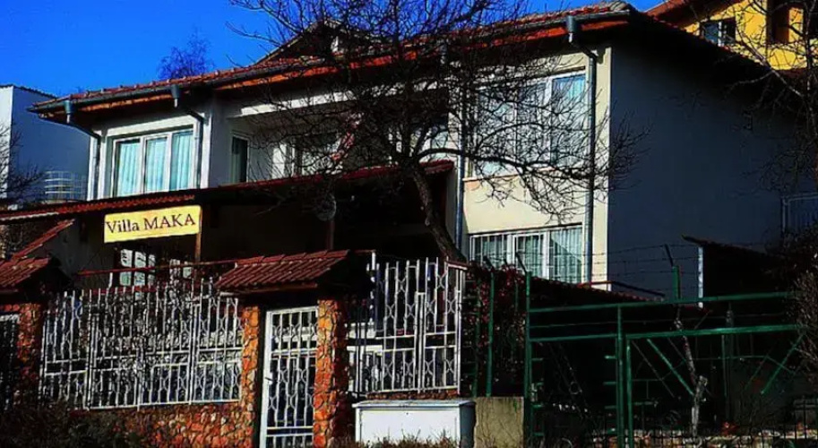 Villa Maka