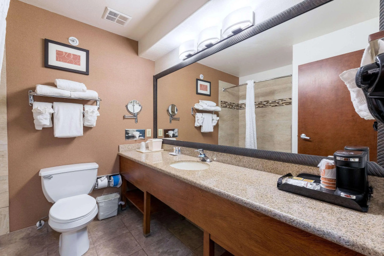 Comfort Suites Golden West On Evergreen Parkway photo 12