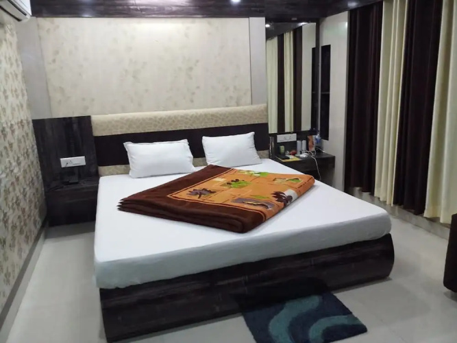 Hotel Golden Inn