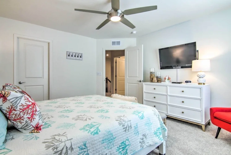 3 Bedrooms Apartment