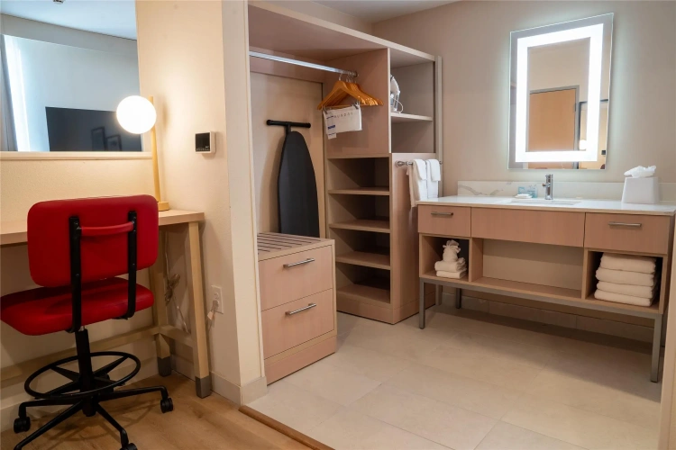 Double Suite