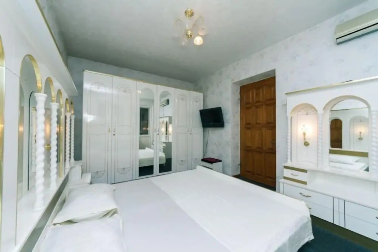 Economy Double room with city view