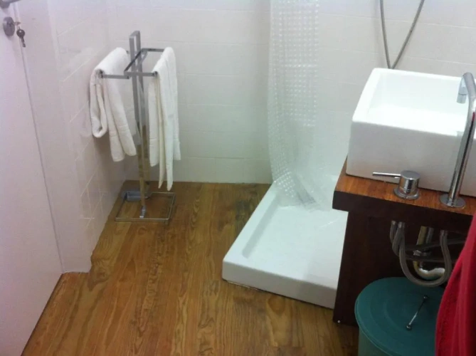 1 Bedroom Apartment with street view