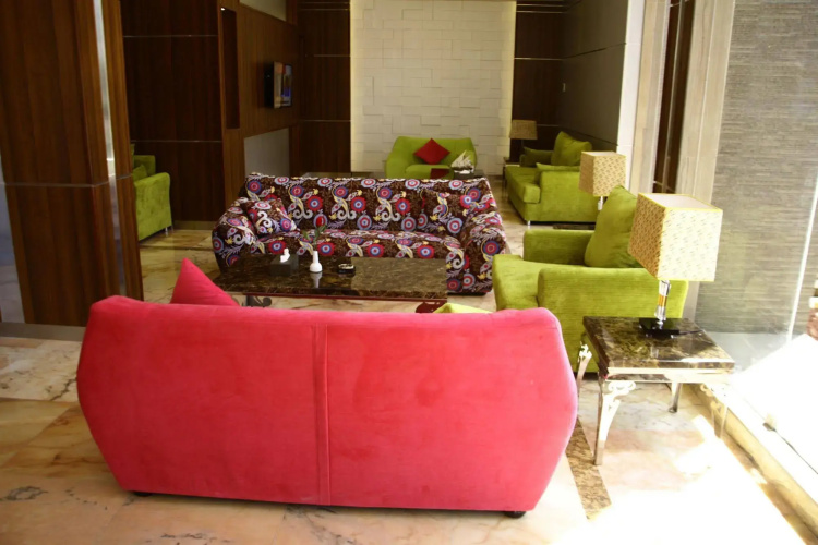 Laguna Hotel Suites
