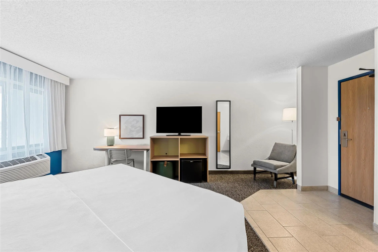 Spark by Hilton Cedar Falls