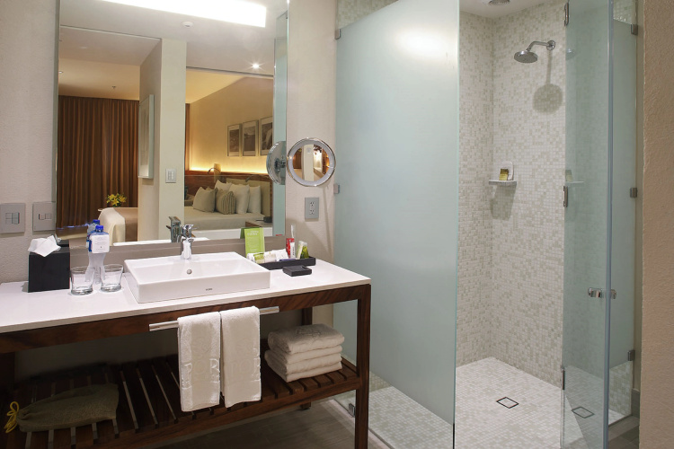 Emporio Cancun Optional All Inclusive