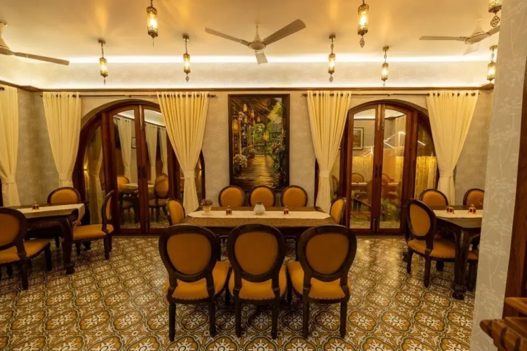 Ishaan Holiday Home