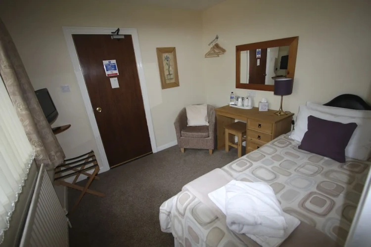 Standard Single room