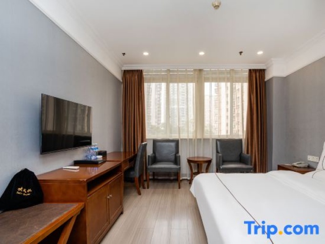 Standard Double room with view