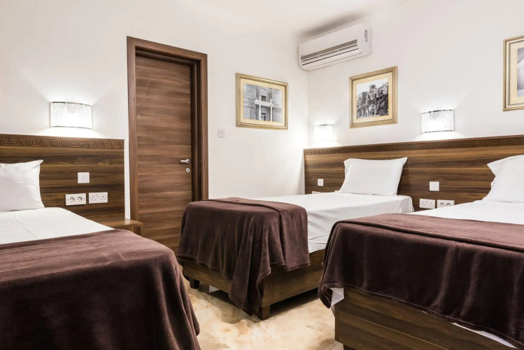 Slimiza Suites