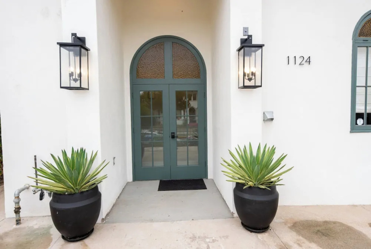 Casa Castillo - California