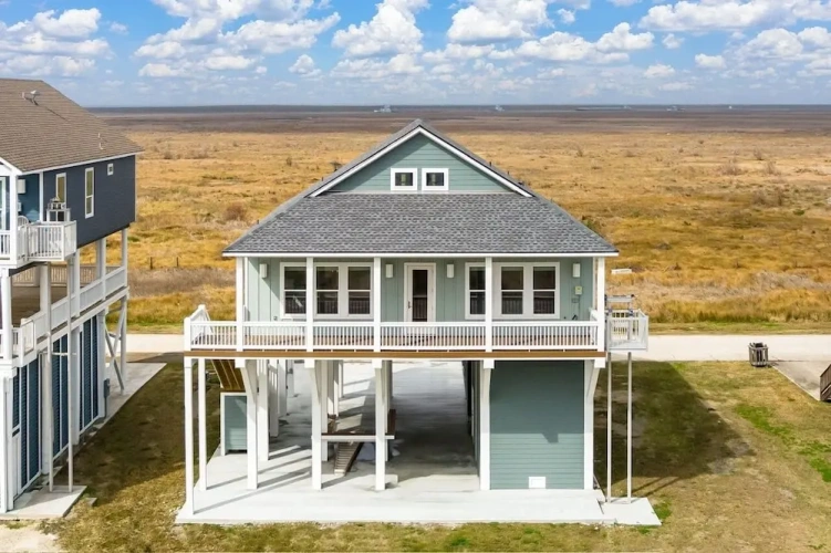 3 Bedrooms Cottage