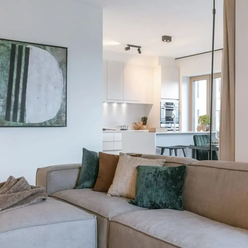 Beautiful Apartment With Terrace and Parking