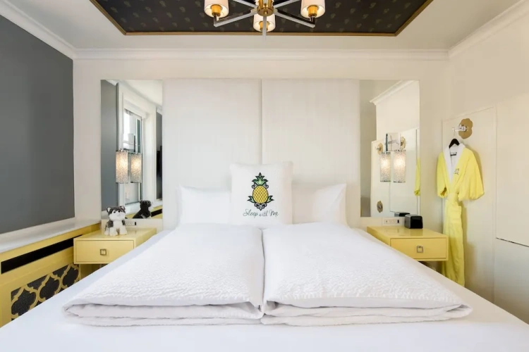 Back Bay Double room