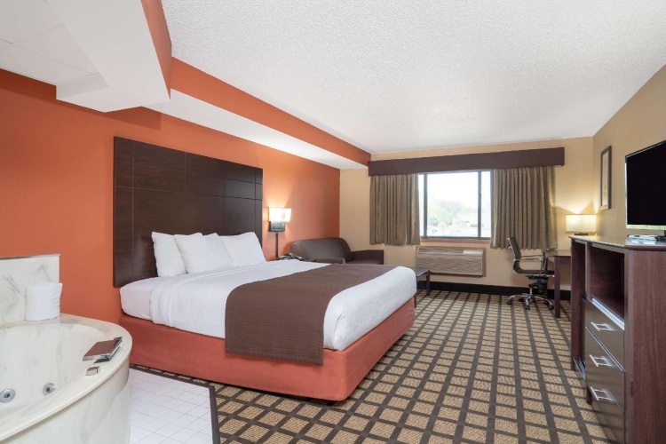 Deluxe Double Suite