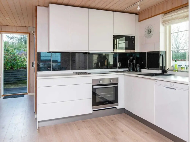 10 Person Holiday Home in Allingabro-by Traum