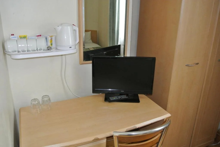 Belgrove Hotel