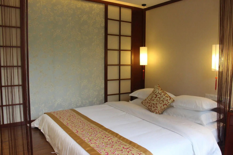 Yongtai Smiler Hotspring Hotel