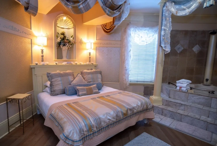 Grand room