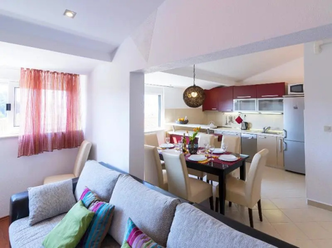 Apartments Iskra