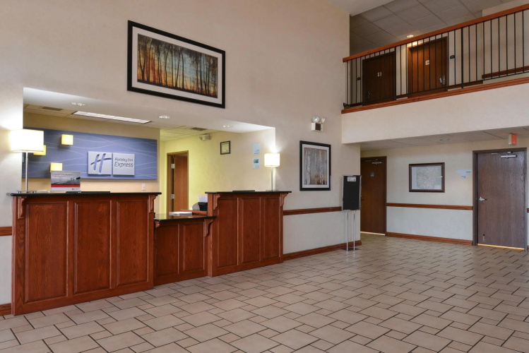 Holiday Inn Express Hotel & Suites Harrison by IHG