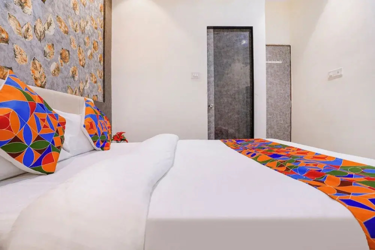 Fabexpress Dhanlaxmi Residency