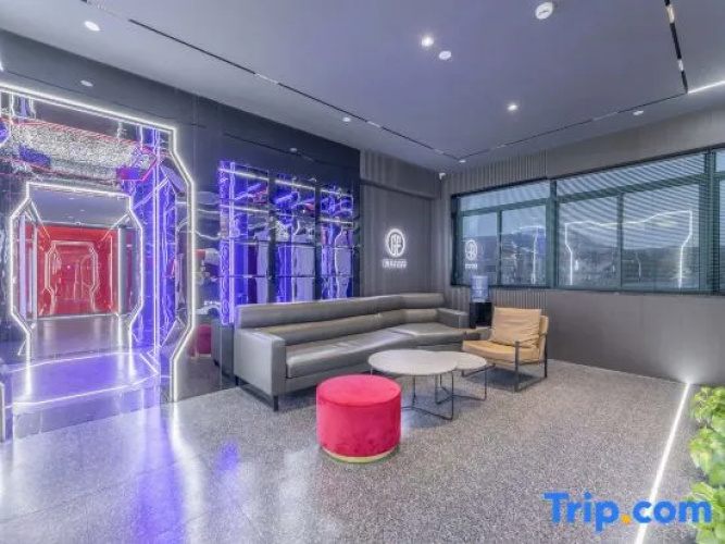 Gufeng E-Sport Hotel