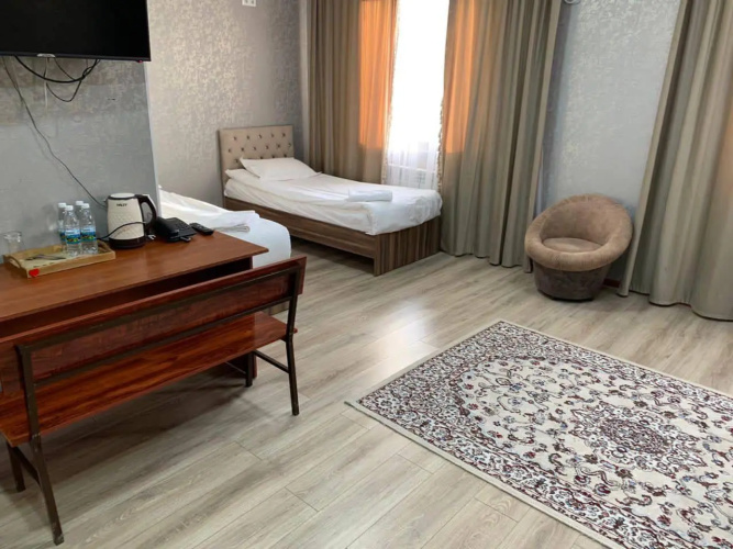 Nomad Halal Hotel