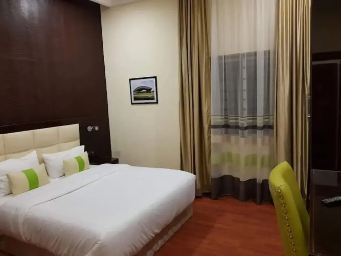 Westnite Apartment
