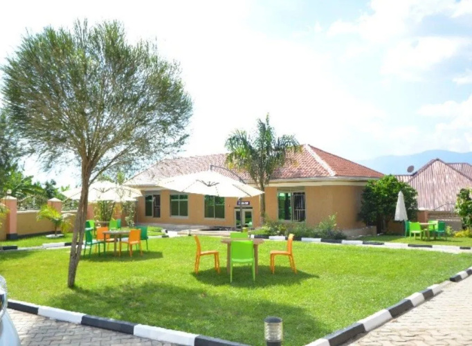 Azimut Hotel