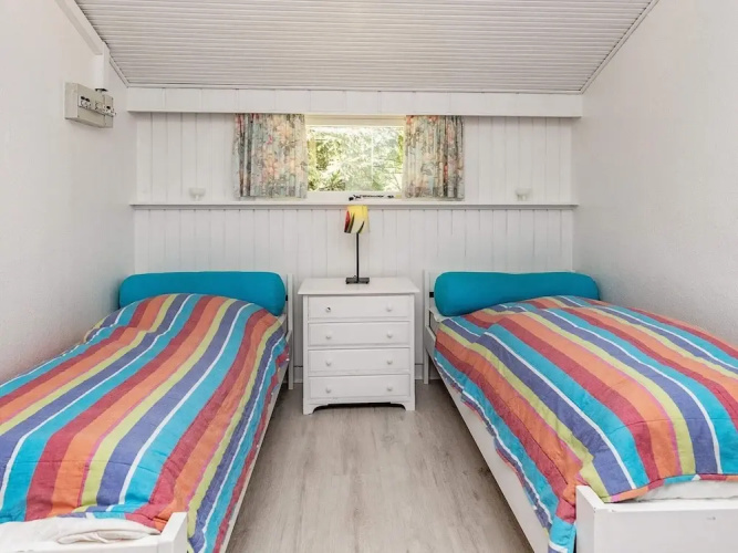 6 Person Holiday Home in Hojslev