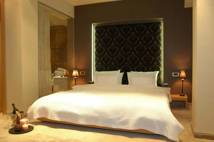 Deluxe Suite with balcony