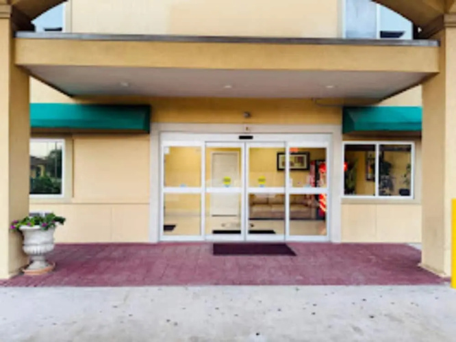 Budget Host Inn Stafford - Houston - Missouri City, TX