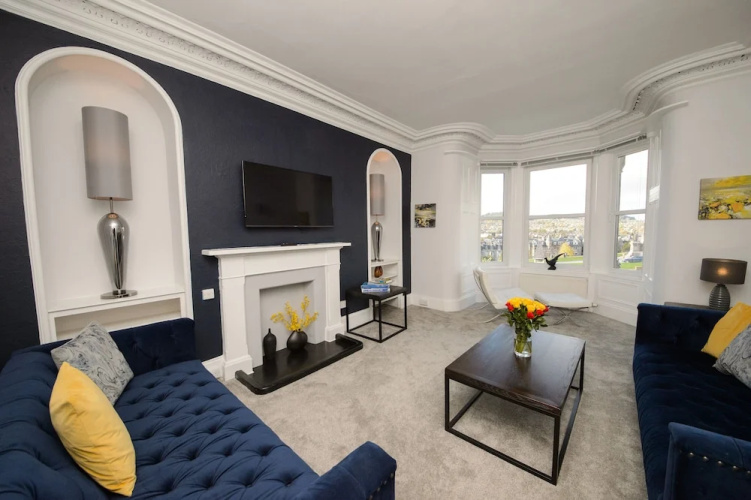 No 48 Castle View