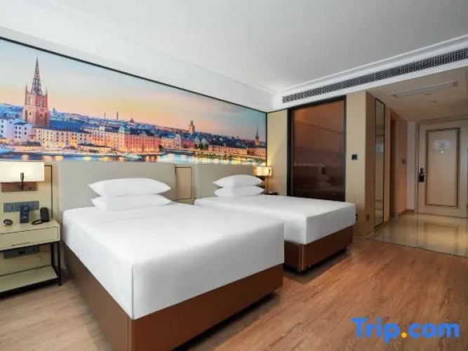 Deluxe Family Suite
