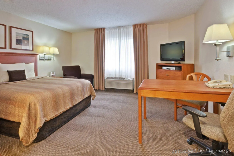 Candlewood Suites Indianapolis by IHG