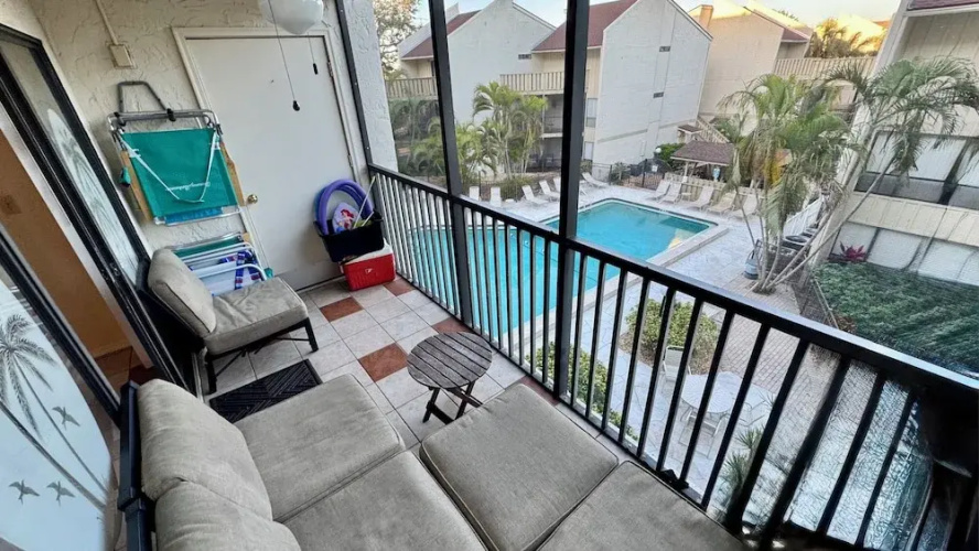Bay Oaks - E53