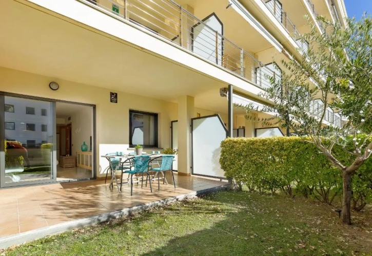 1 Bedroom Double Apartment