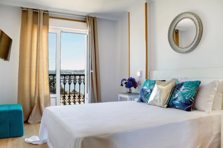 2 Bedrooms Superior Apartment with sea view
