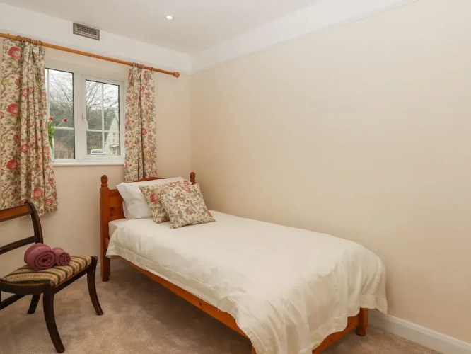 Glebe Cottage