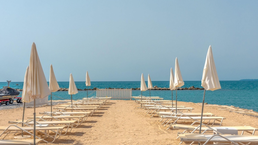 Holiday Inn Nice - Saint Laurent du Var photo 28
