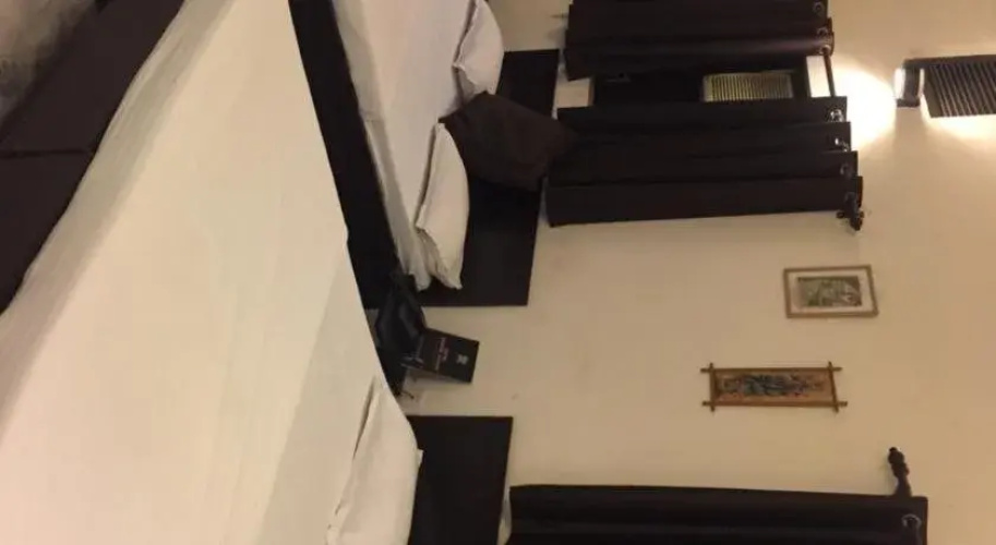 Sunder Palace