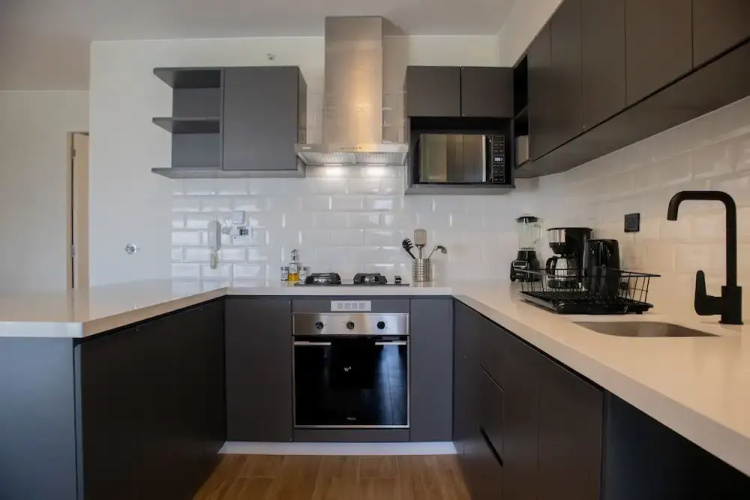 w Stylish 1BR in San Isidro
